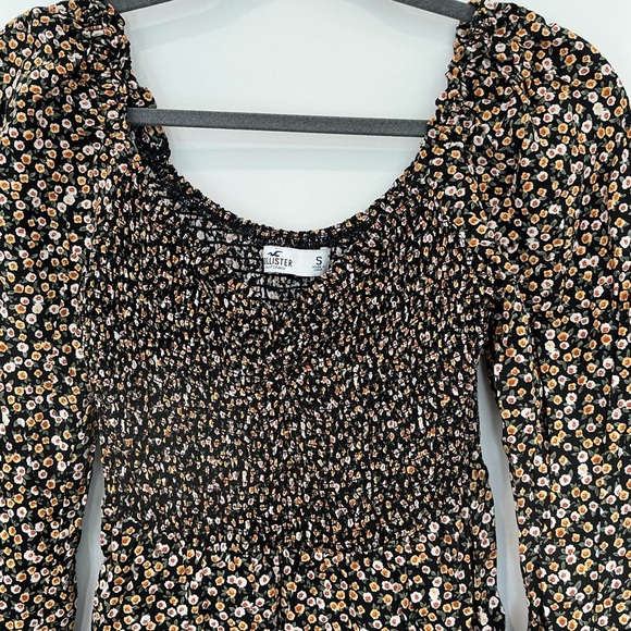 Hollister Floral Dress - Picture 3 of 7